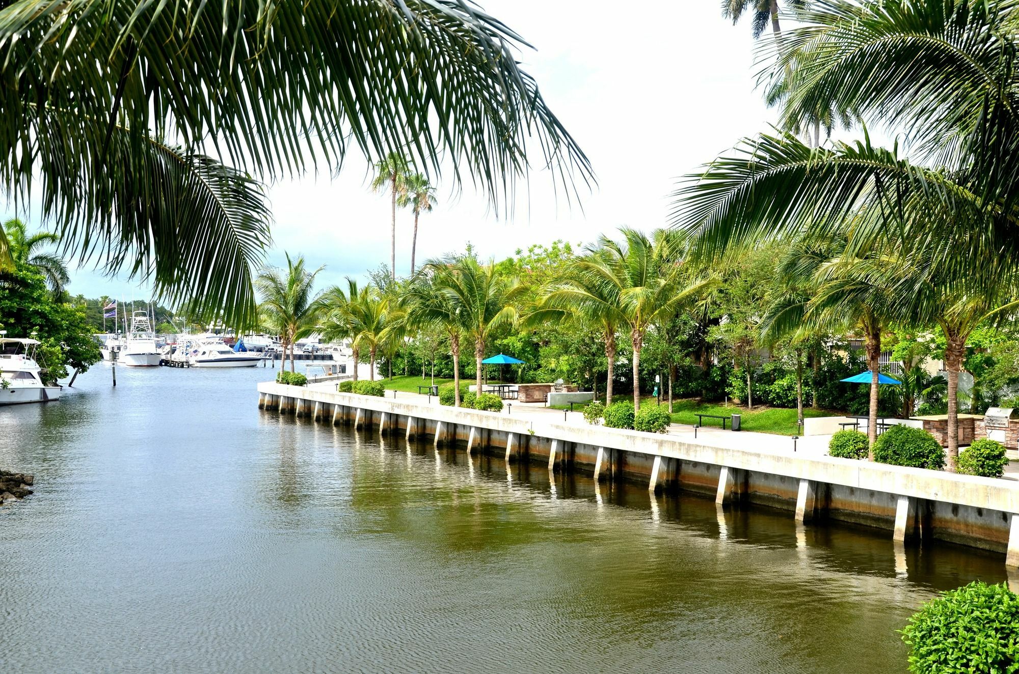 Riviera Luxury Living At River Oaks Marina And Tower Miami Buitenkant foto