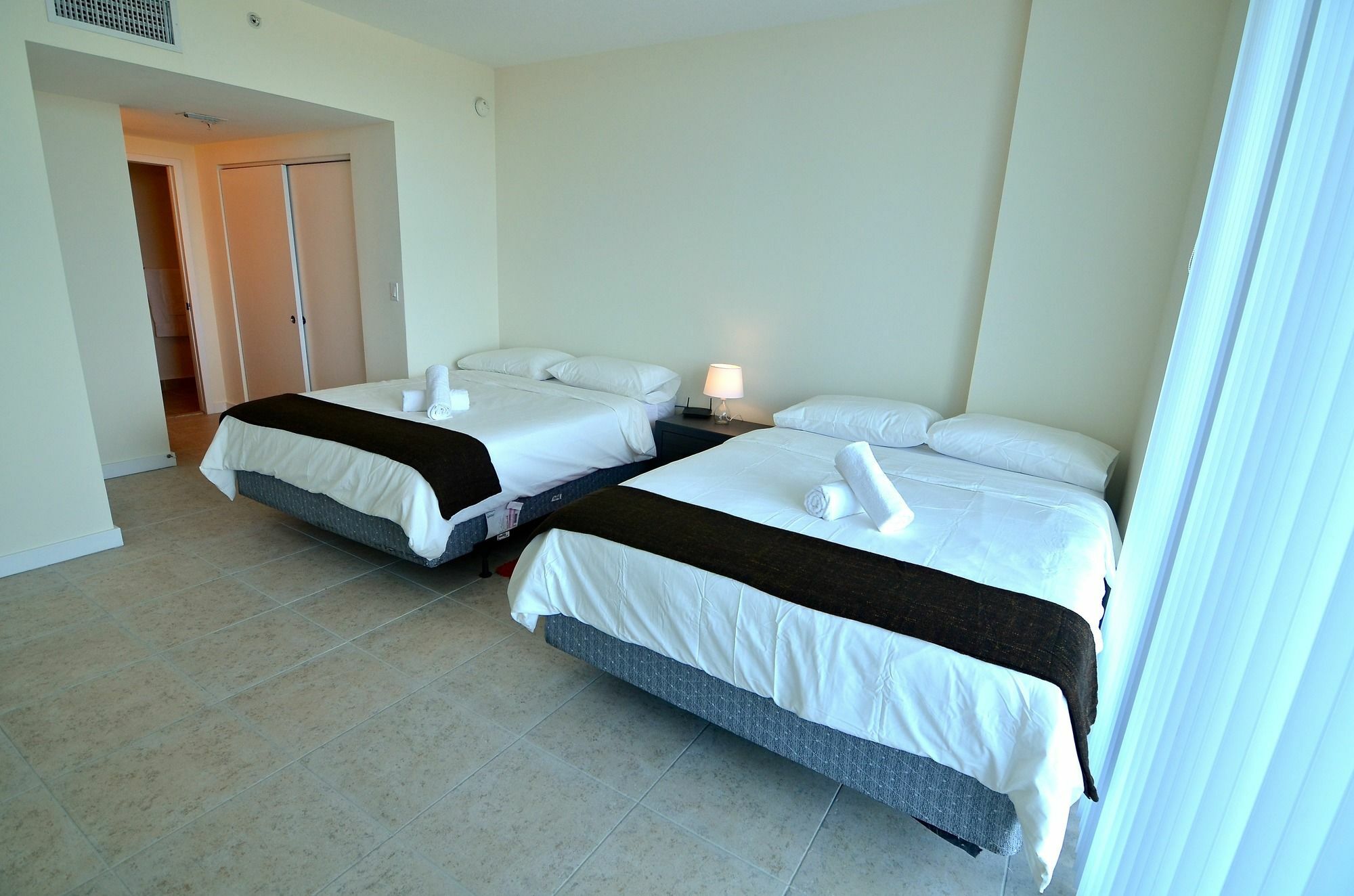 Riviera Luxury Living At River Oaks Marina And Tower Miami Buitenkant foto