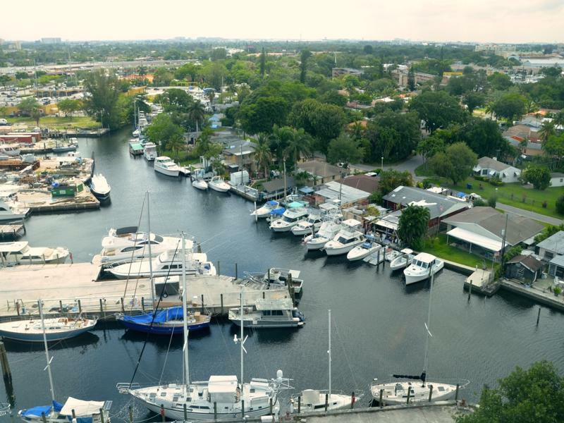 Riviera Luxury Living At River Oaks Marina And Tower Miami Buitenkant foto
