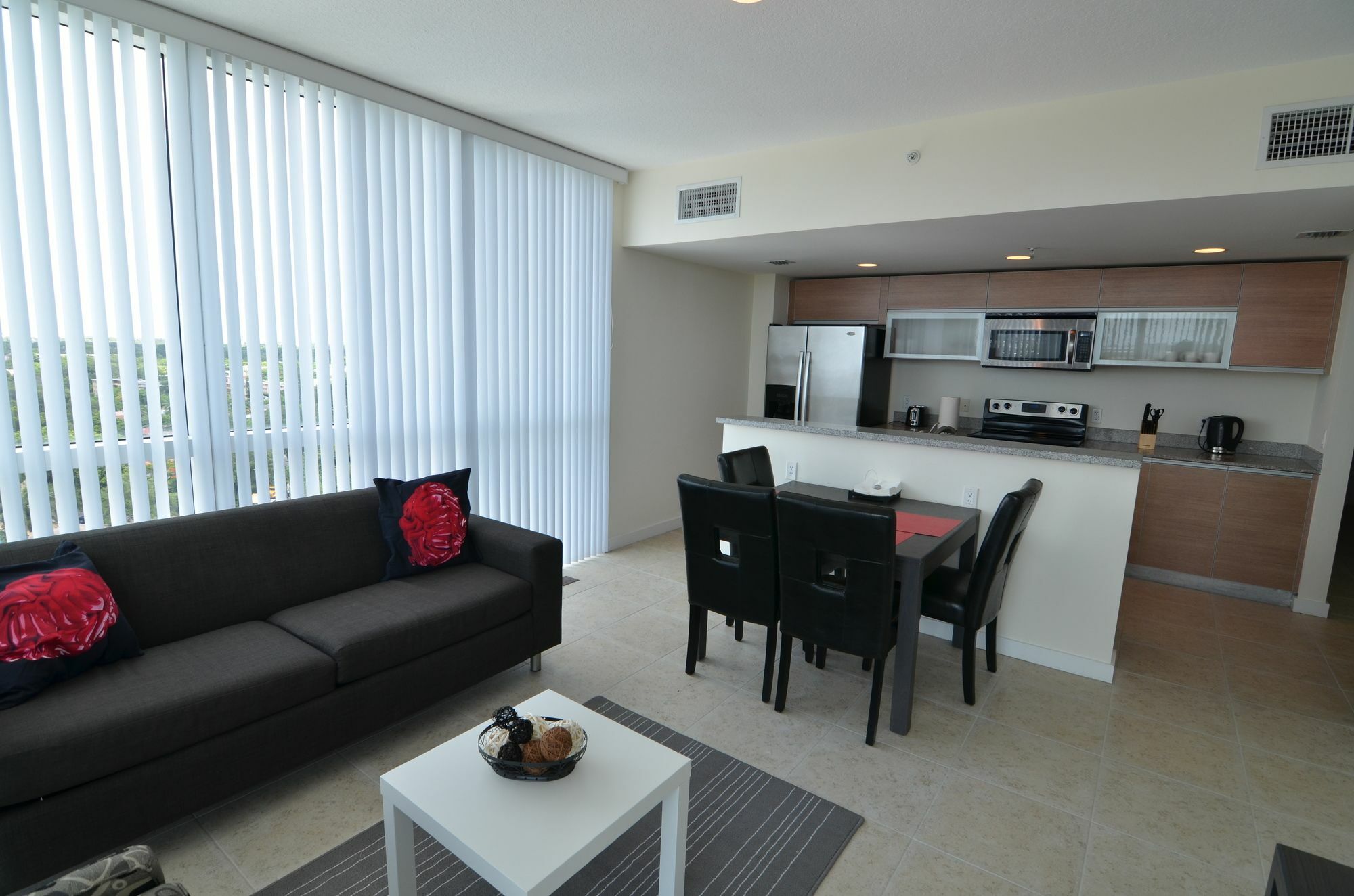 Riviera Luxury Living At River Oaks Marina And Tower Miami Buitenkant foto